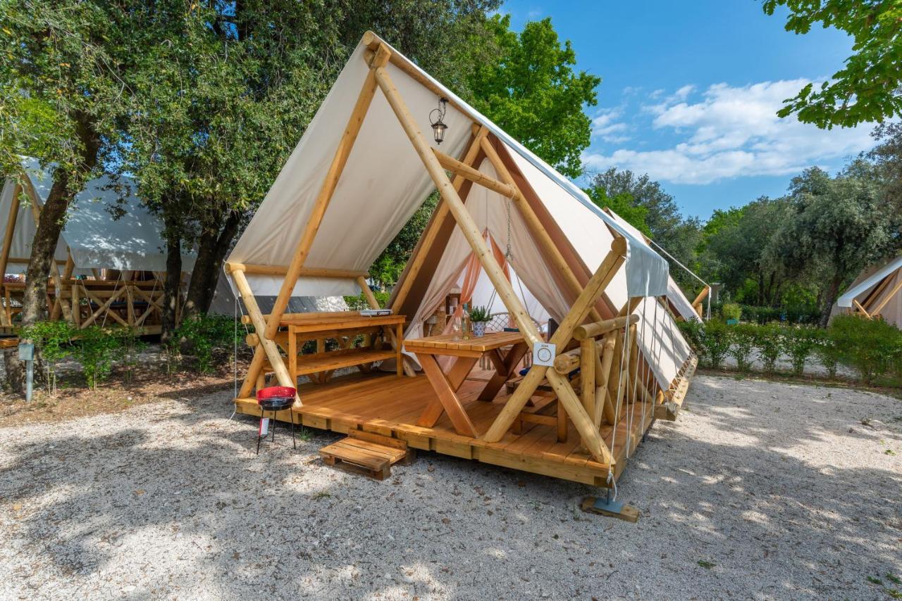 Eco Glamping- Fkk Nudist Camping Solaris Пореч Екстериор снимка
