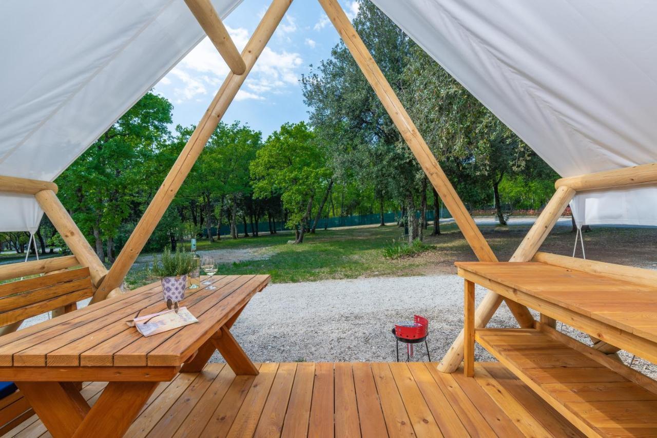 Eco Glamping- Fkk Nudist Camping Solaris Пореч Екстериор снимка