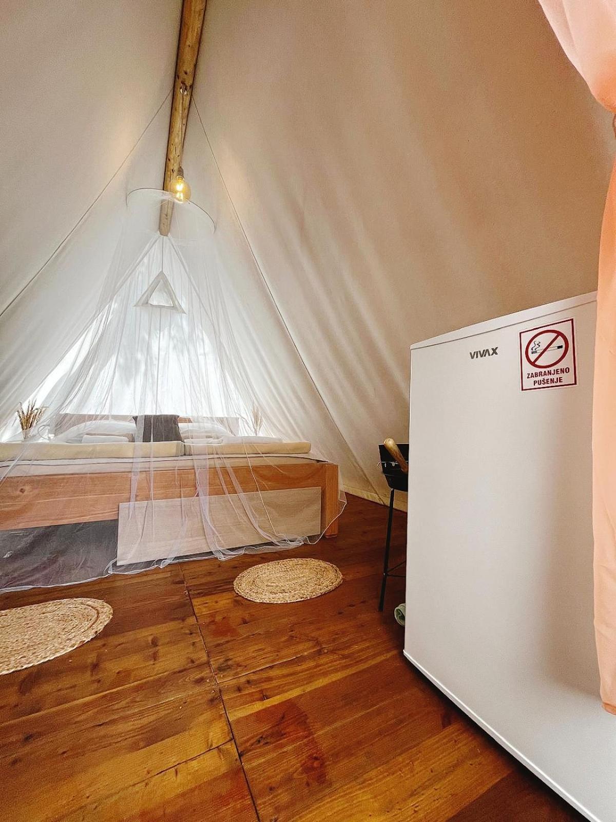 Eco Glamping- Fkk Nudist Camping Solaris Пореч Екстериор снимка